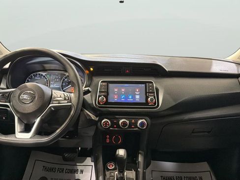 Used 2021 Nissan Kicks S image 13