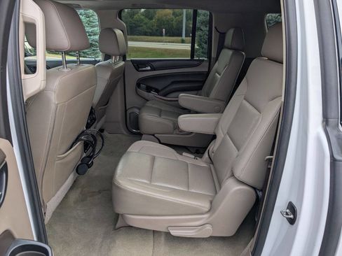 Used 2018 Chevrolet Suburban Premier image 14