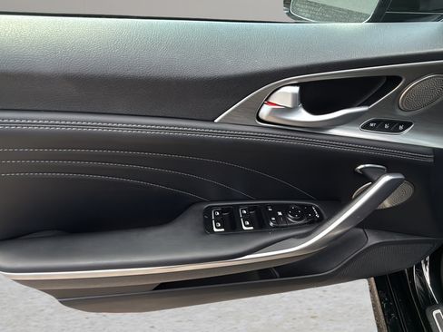 Used 2022 Kia Stinger GT2 AWD/4WD image 10
