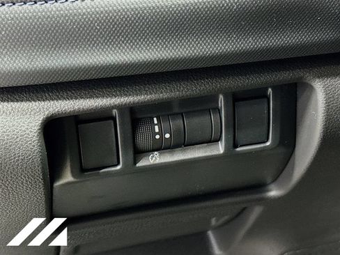 Used 2026 Subaru Forester Premium AWD/4WD image 10