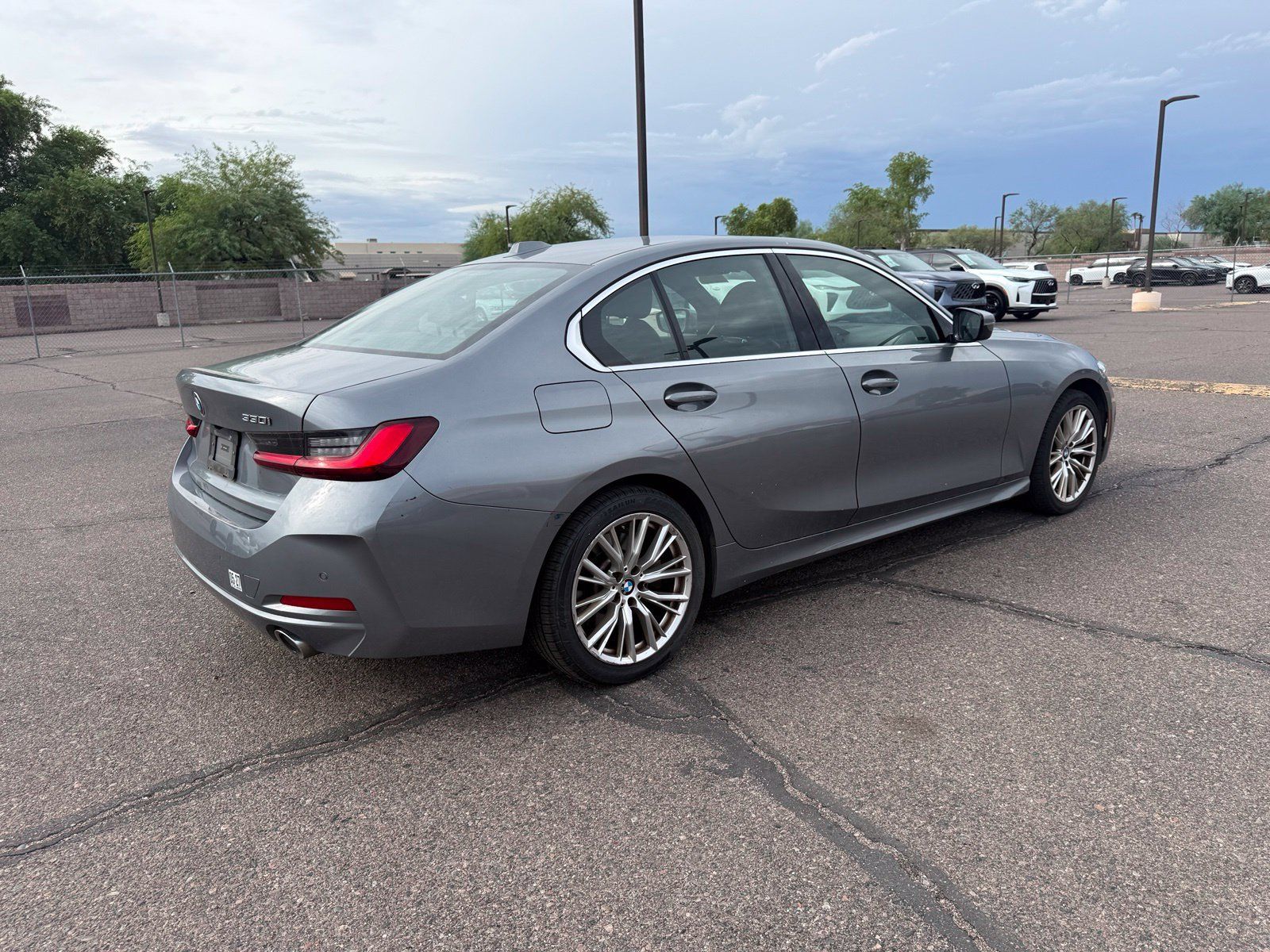 Used 2024 BMW 330i Sedan RWD image 4
