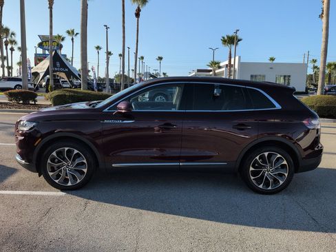 Certified 2021 Lincoln Nautilus Reserve AWD/4WD image 7