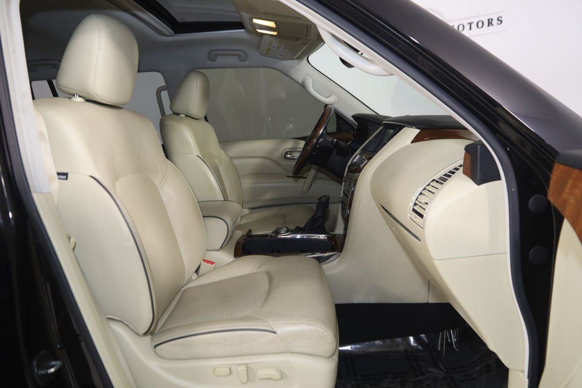 Used 2018 INFINITI QX80 4WD w/ Driver Assistance Package image 13