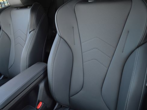 Used 2026 BMW X2 xDrive28i w/ Technology Package image 28