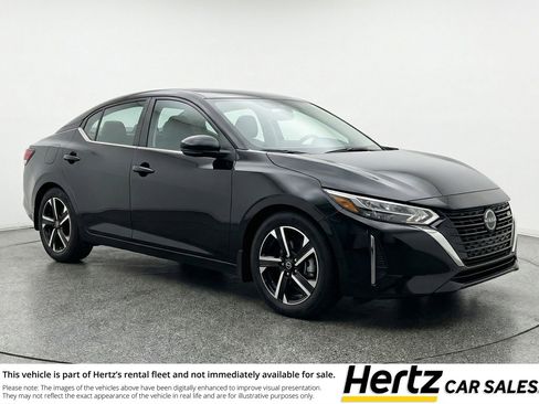 Used 2025 Nissan Sentra SV image 1