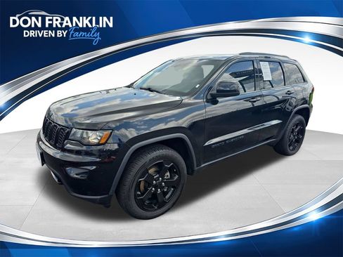 Used 2019 Jeep Grand Cherokee Laredo AWD/4WD image 1