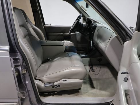 Used 1997 Ford Explorer Limited AWD/4WD image 24