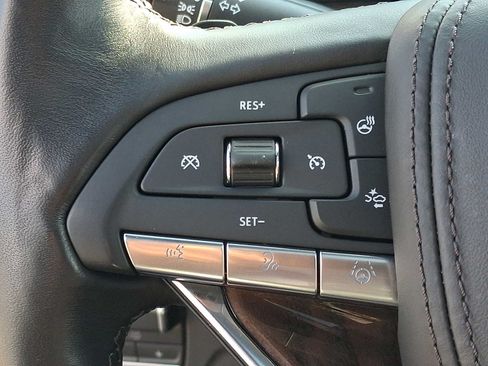 Used 2024 Cadillac Escalade Sport Platinum w/ LPO, ONYX Package AWD/4WD image 21