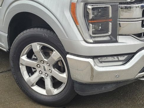 Used 2023 Ford F150 Lariat w/ Equipment Group 502A High image 9