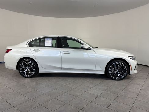 Used 2026 BMW 330i xDrive Sedan AWD/4WD image 8