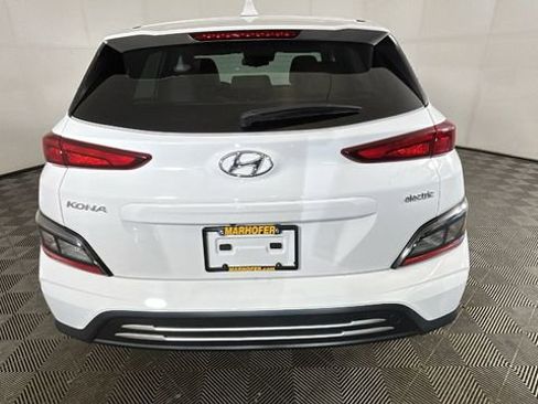Used 2023 Hyundai Kona SE FWD image 4