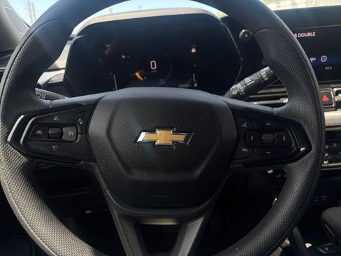 Used 2025 Chevrolet TrailBlazer LT FWD image 27