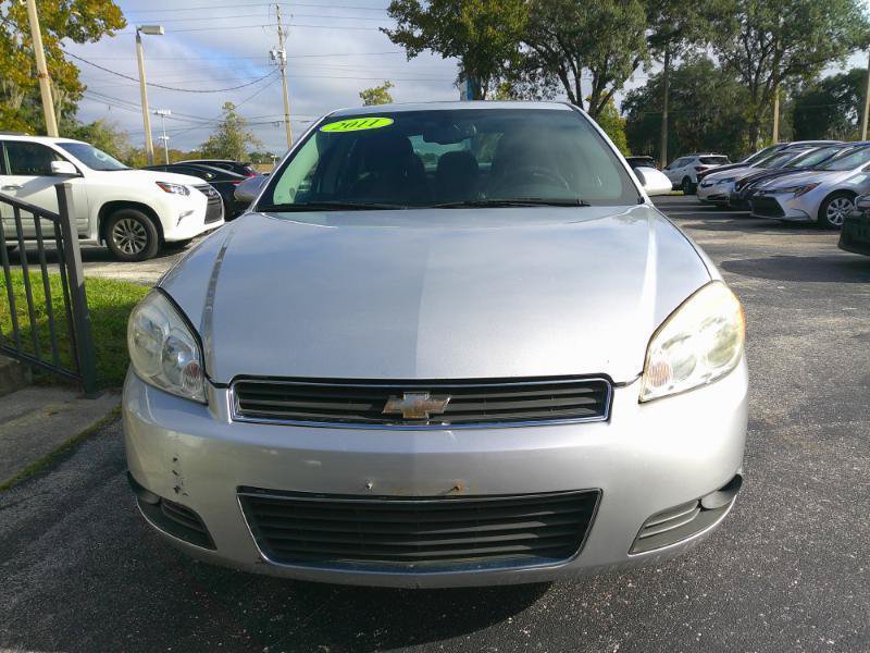 Used 2011 Chevrolet Impala LTZ FWD image 3
