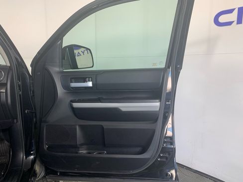 Used 2020 Toyota Tundra SR5 w/ SR5 Upgrade Package image 40