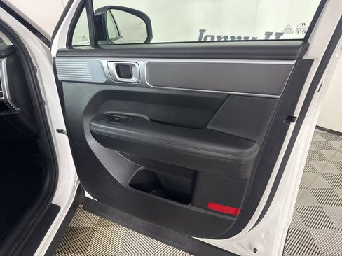 Used 2025 Hyundai Santa Fe XRT image 27