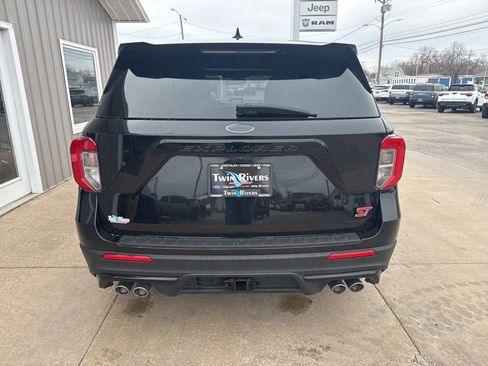 Used 2021 Ford Explorer ST w/ Equipment Group 401A image 4