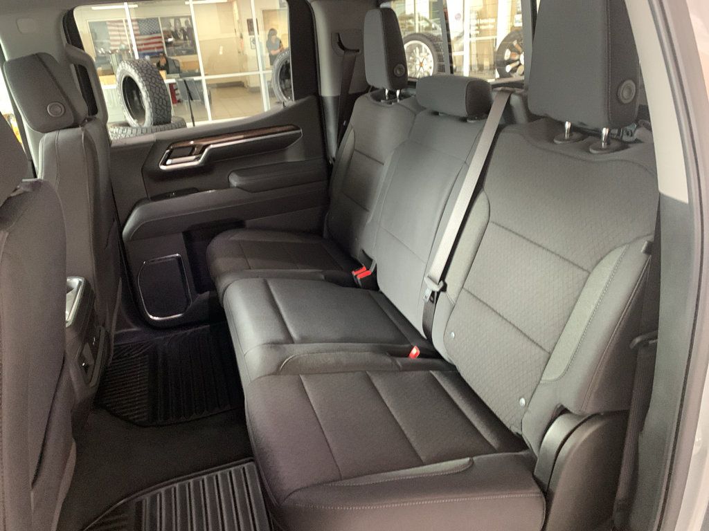 New 2026 Chevrolet Silverado 1500 RST w/ All Star Edition Plus RWD image 14