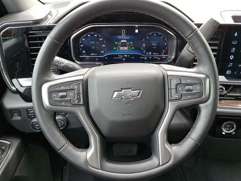 Used 2023 Chevrolet Silverado 1500 RST w/ Z71 Off-Road Package AWD/4WD image 19