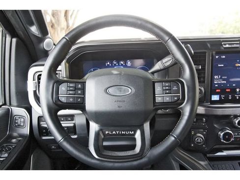 Certified 2024 Ford F250 Platinum w/ Tremor Off-Road Package AWD/4WD image 14