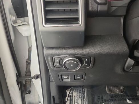 Used 2018 Ford F150 XLT w/ Equipment Group 302A Luxury image 20