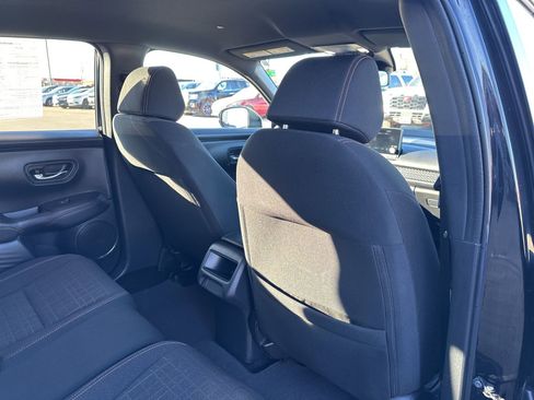 Used 2023 Honda HR-V Sport image 25