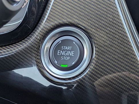 Certified 2025 Cadillac XT6 Premium Luxury w/ Platinum Package image 37