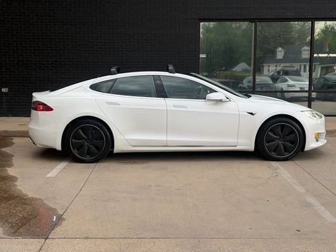 Used 2021 Tesla Model S Long Range Plus AWD/4WD image 10