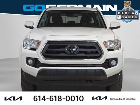 Used 2021 Toyota Tacoma SR5 w/ Technology Package AWD/4WD image 3