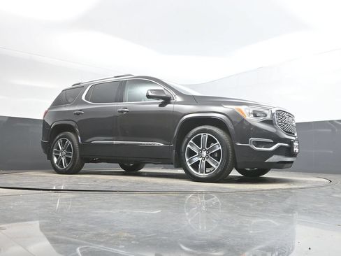 Used 2018 GMC Acadia Denali w/ Technology Package AWD/4WD image 36