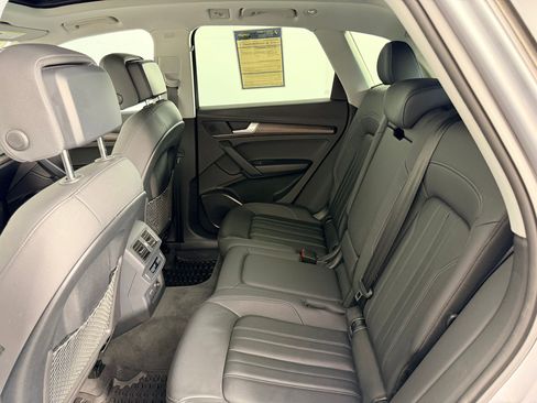 Used 2023 Audi Q5 2.0T Premium AWD/4WD image 13