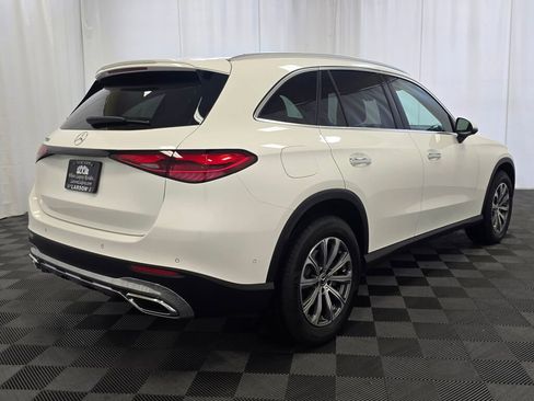 Used 2025 Mercedes-Benz GLC 300 image 6