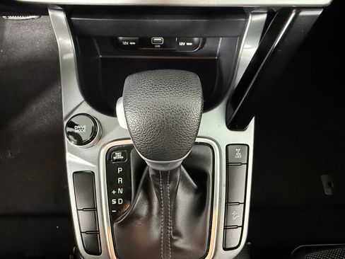 Used 2021 Kia Seltos LX image 24