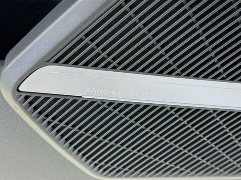 Certified 2023 Audi SQ5 Premium Plus w/ Premium Plus Package image 19