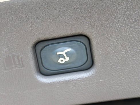 Used 2021 Lincoln Nautilus Reserve image 9