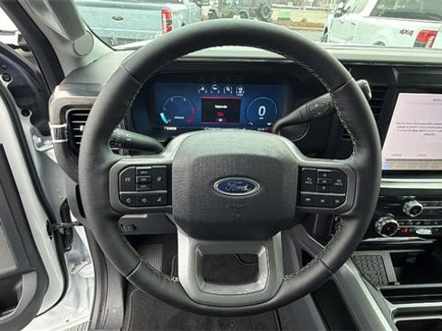 New 2026 Ford F250 Lariat image 29