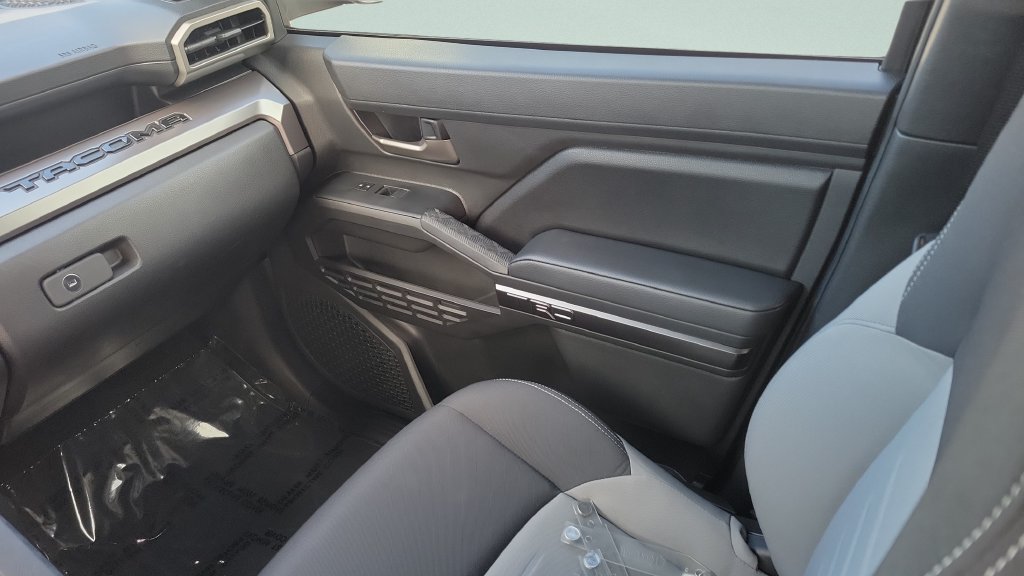 Certified 2025 Toyota Tacoma TRD Sport RWD image 13