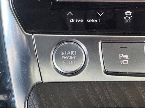 Used 2019 Audi A6 2.0T Premium image 32