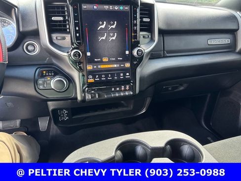 Used 2024 RAM 2500 Big Horn w/ Night Edition AWD/4WD image 17