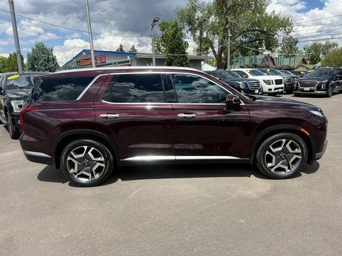 Used 2024 Hyundai Palisade Limited AWD/4WD image 10