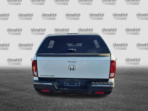 Used 2017 Honda Ridgeline RTL-T image 9