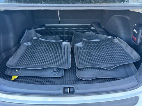 Used 2024 Toyota Corolla LE image 16