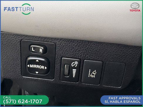 Used 2018 Toyota RAV4 XLE w/ Plus Extra Value Package image 23