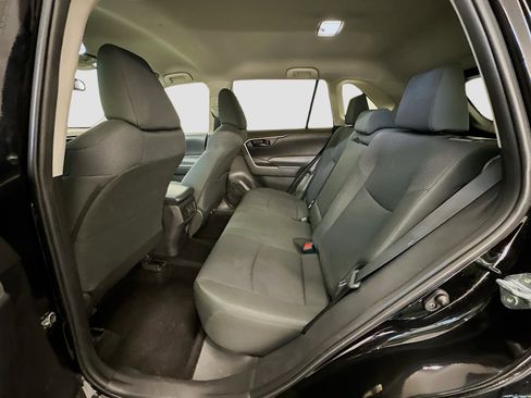 Used 2024 Toyota RAV4 LE image 29