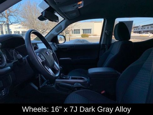 Used 2022 Toyota Tacoma SR5 w/ Trail Edition image 14