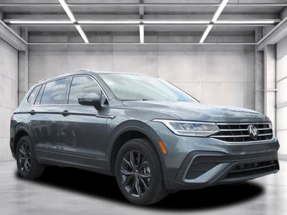 Used 2024 Volkswagen Tiguan SE