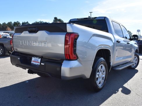 Used 2025 Toyota Tundra SR image 9