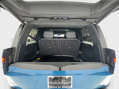 Used 2024 Rivian R1S Adventure AWD/4WD image 17