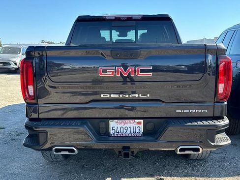 Used 2023 GMC Sierra 1500 Denali w/ Technology Package AWD/4WD image 6