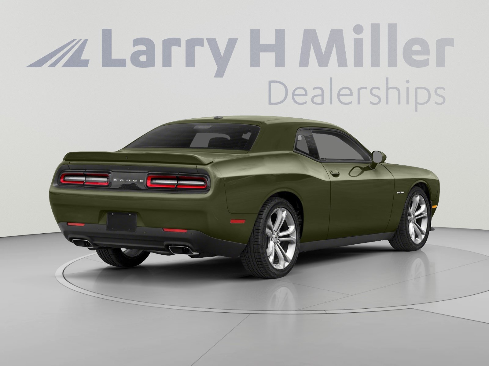 Used 2022 Dodge Challenger R/T w/ Performance Handling Group RWD image 2