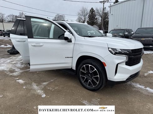 Used 2023 Chevrolet Tahoe RST image 34